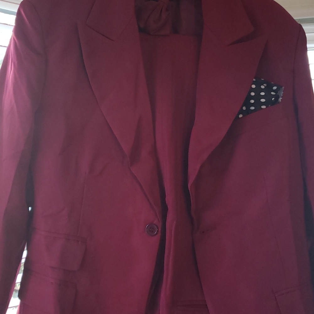 NWOT BLAZER AND PANT SET